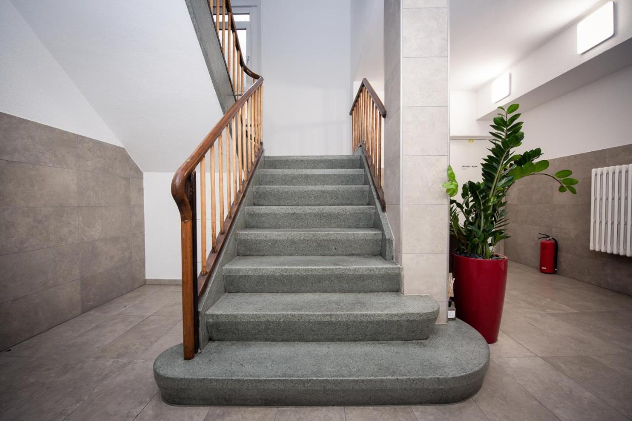 Zurich Furnished Homes Екстер'єр фото